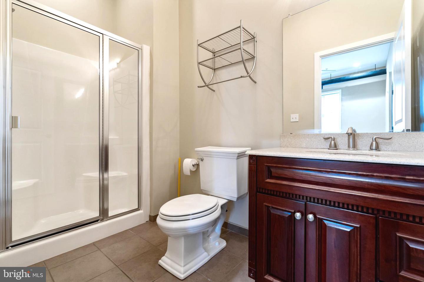 207 Rector St #2f Property Photo 13