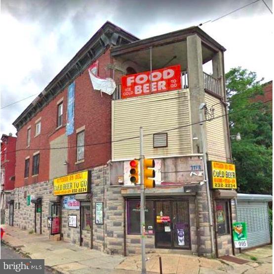 3212-14 W DAUPHIN ST