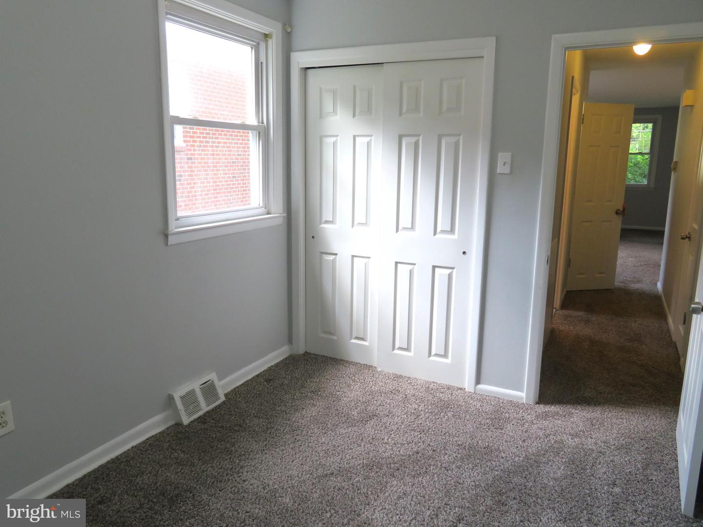 7034 Valley Ave Property Photo 17