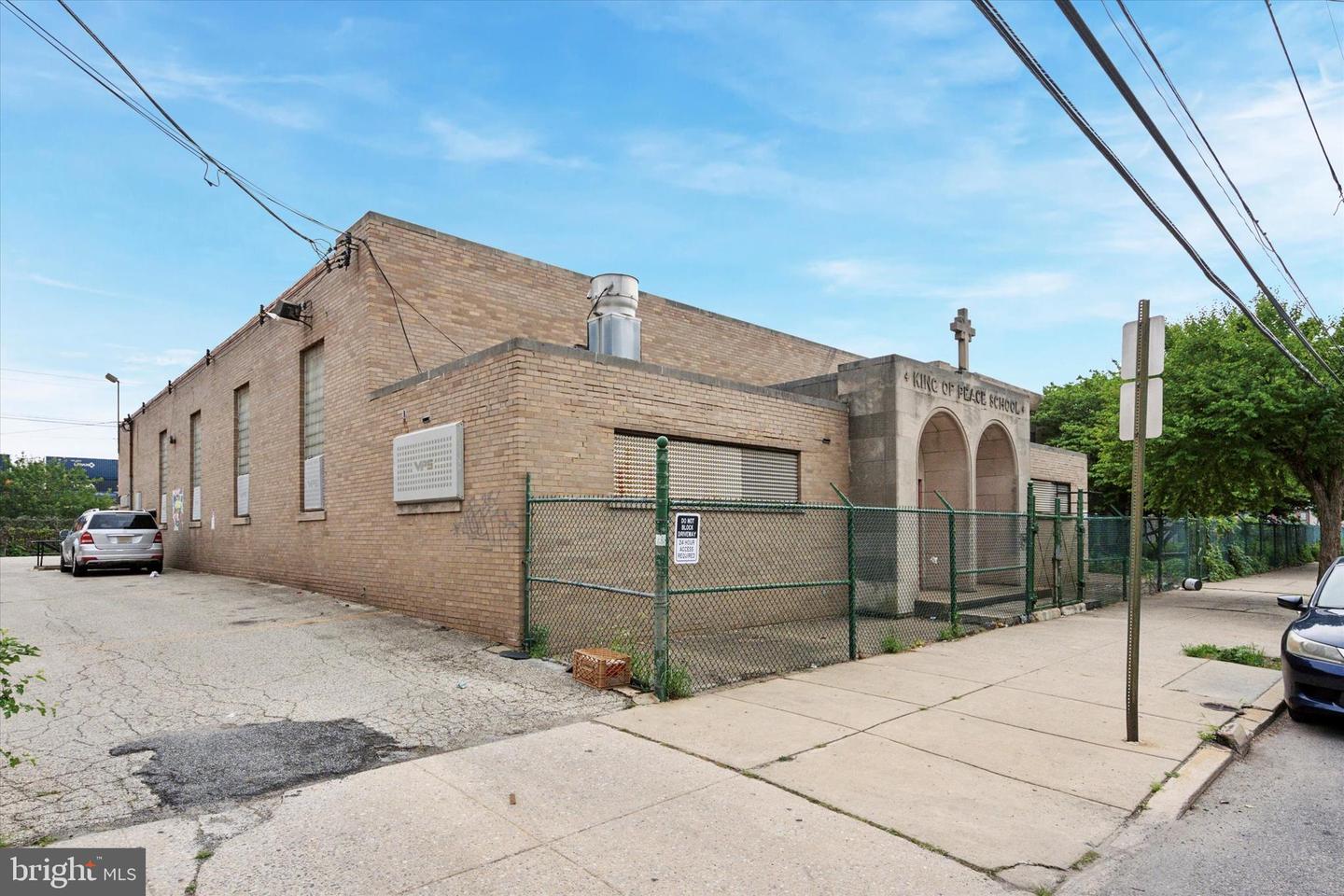 2530-32 Wharton St Property Photo 7