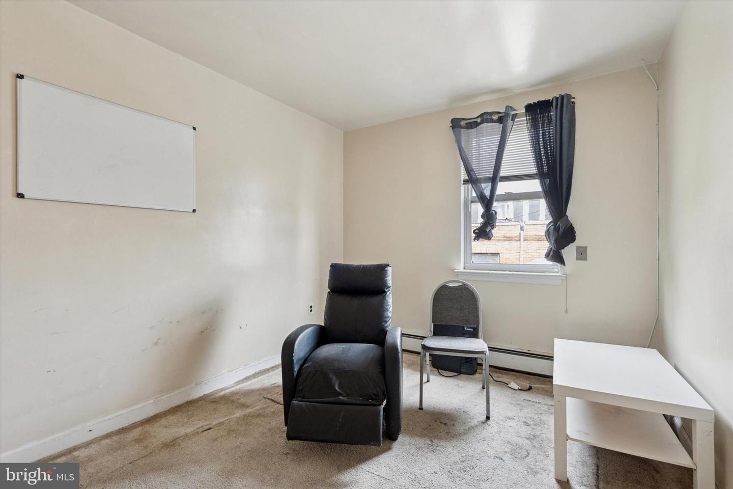 2530-32 Wharton St Property Photo 11