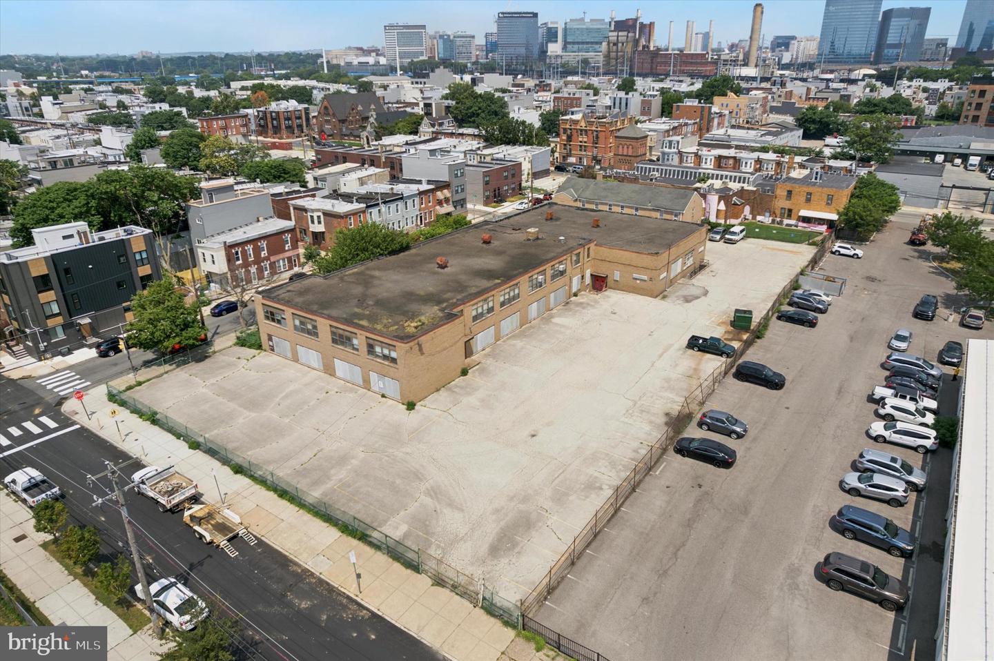 2530-32 Wharton St Property Photo 40