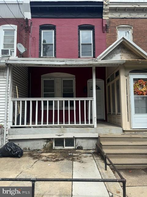 5943 E Wister St Property Photo 1