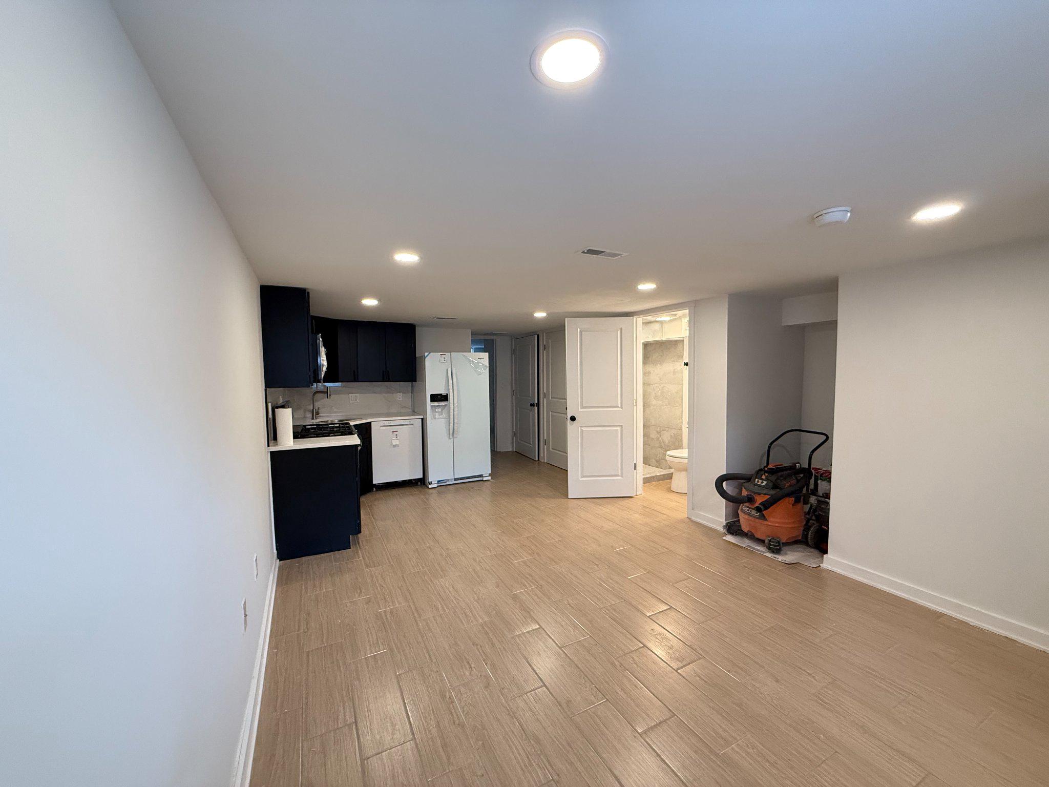 3043 Miller St Property Photo 8