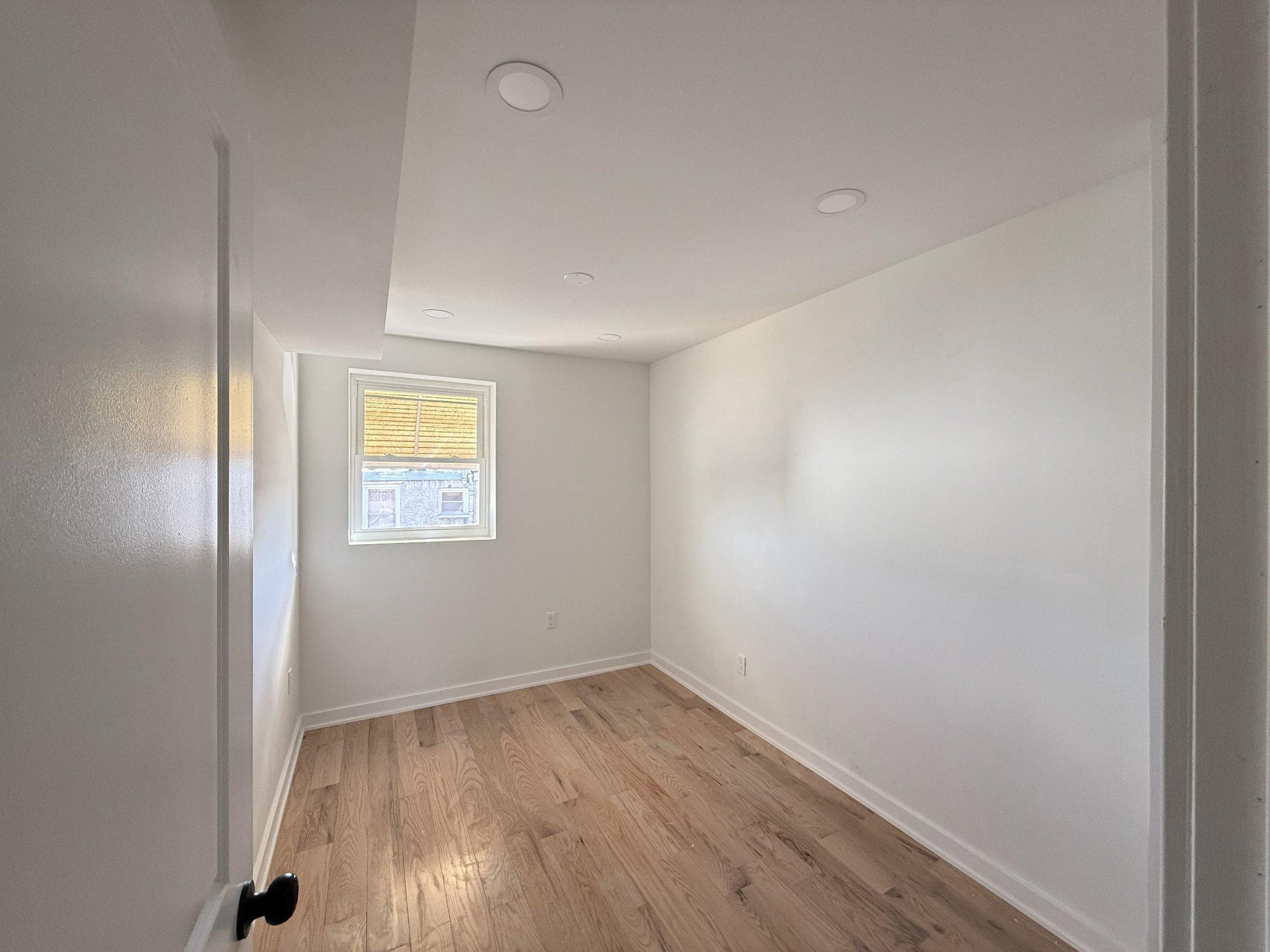 3043 Miller St Property Photo 38