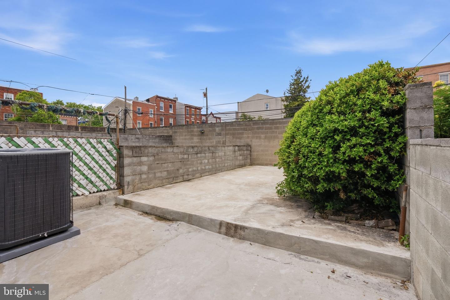 1150 S 6th St Property Photo 37