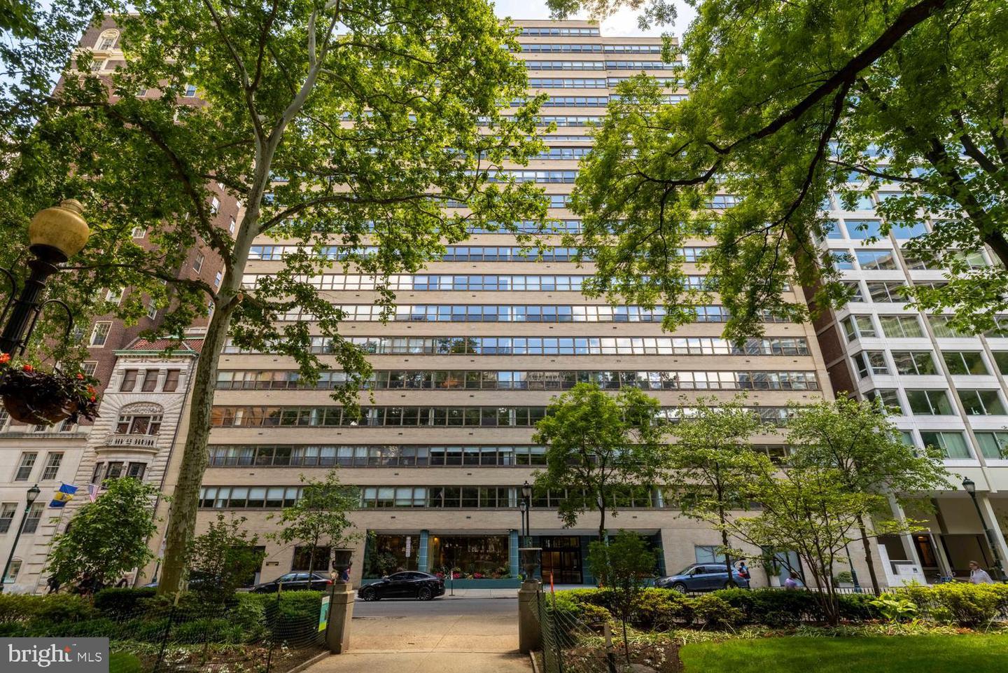 1810 Rittenhouse Sq #212 Property Photo 2
