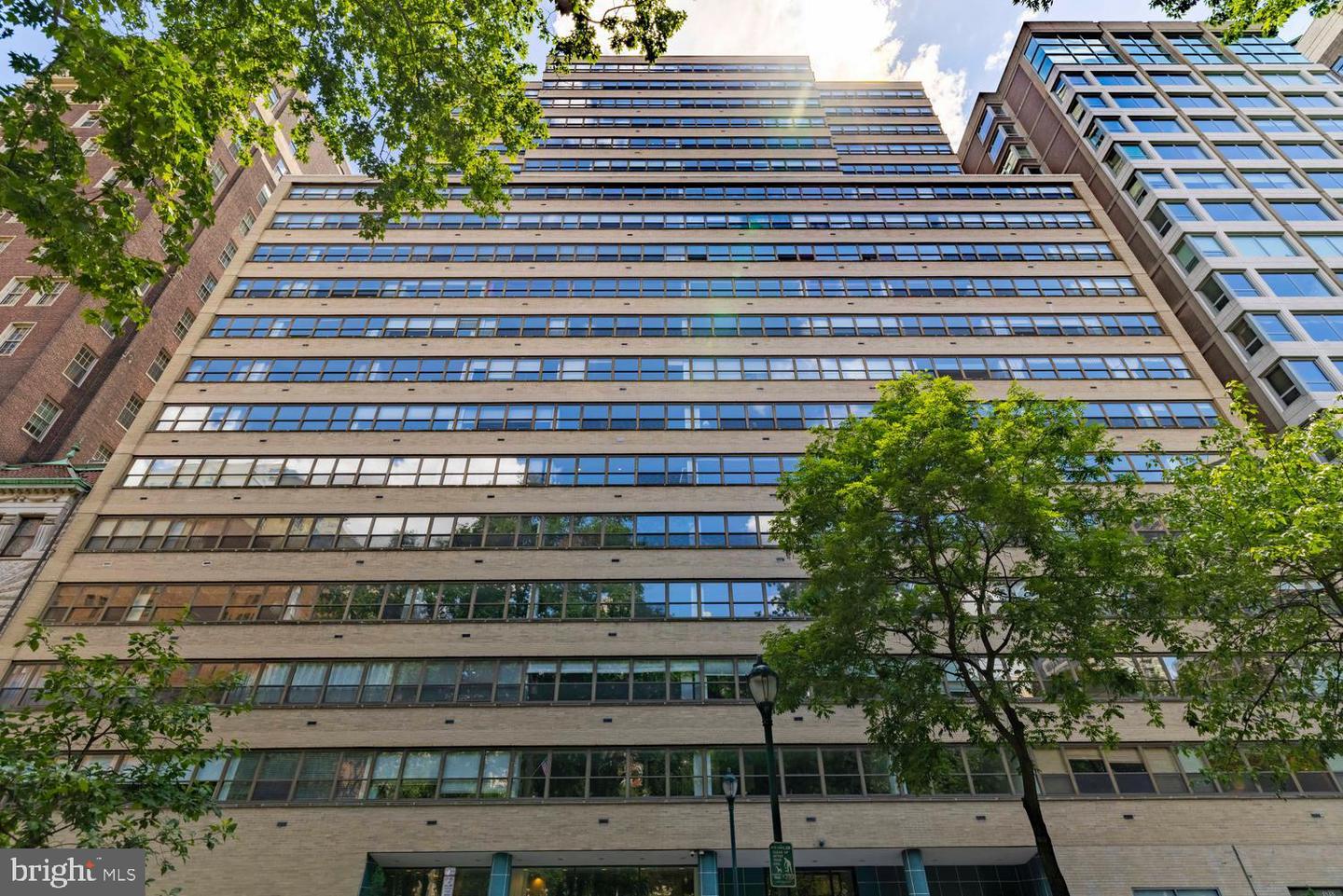 1810 Rittenhouse Sq #212 Property Photo 3