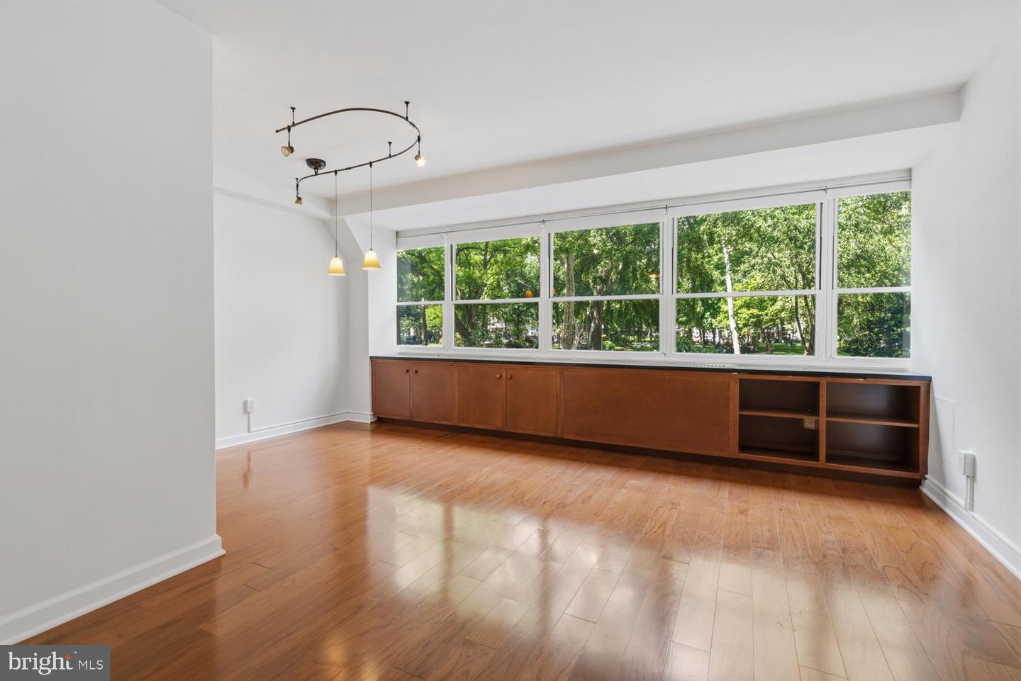 1810 Rittenhouse Sq #212 Property Photo 10