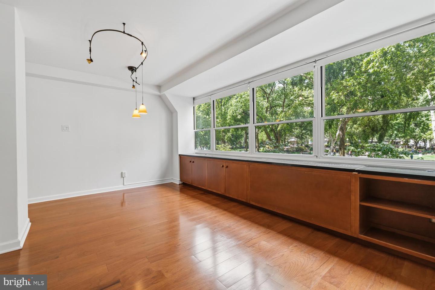 1810 Rittenhouse Sq #212 Property Photo 12