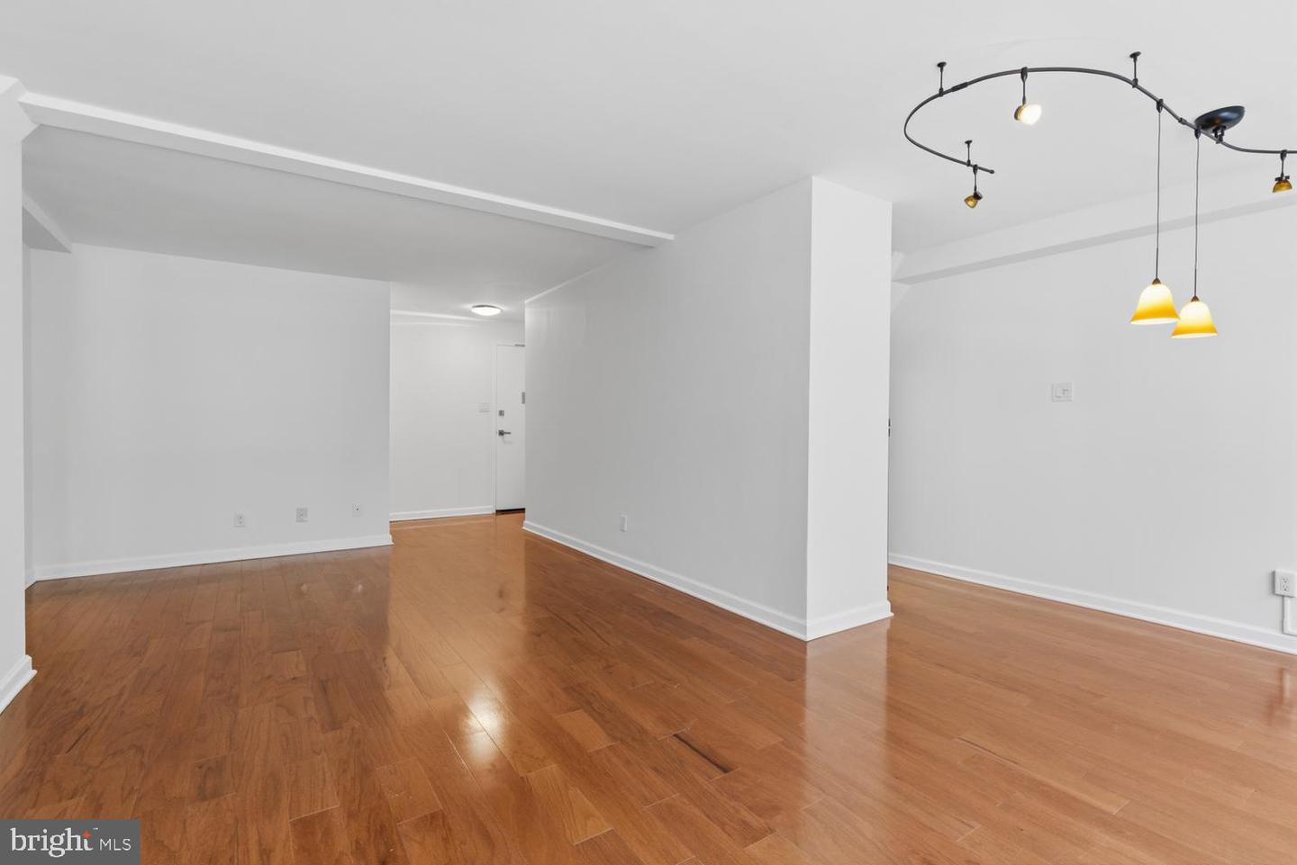 1810 Rittenhouse Sq #212 Property Photo 17