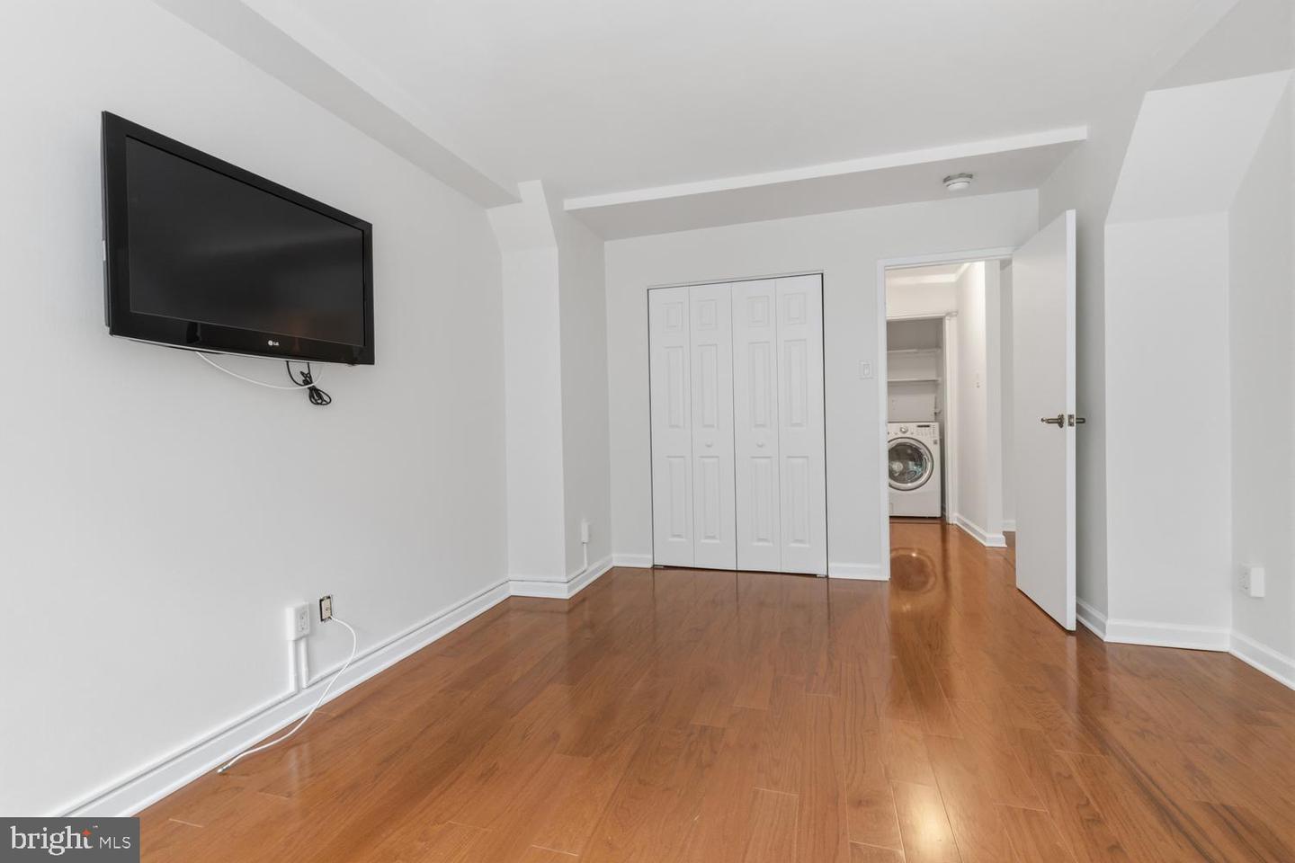 1810 Rittenhouse Sq #212 Property Photo 29