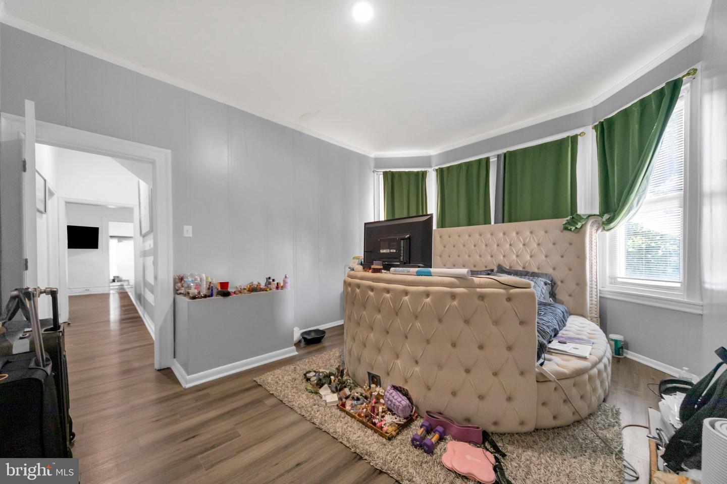 1654 Harrison St Property Photo 10