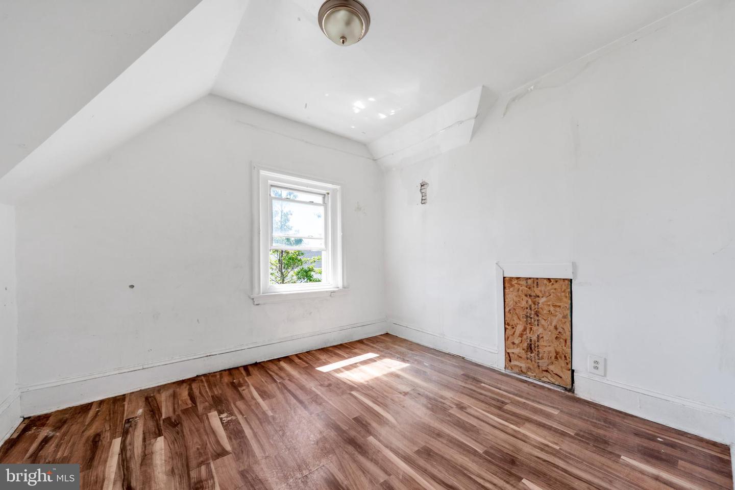 1654 Harrison St Property Photo 38