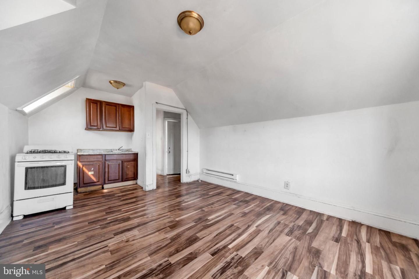 1654 Harrison St Property Photo 41