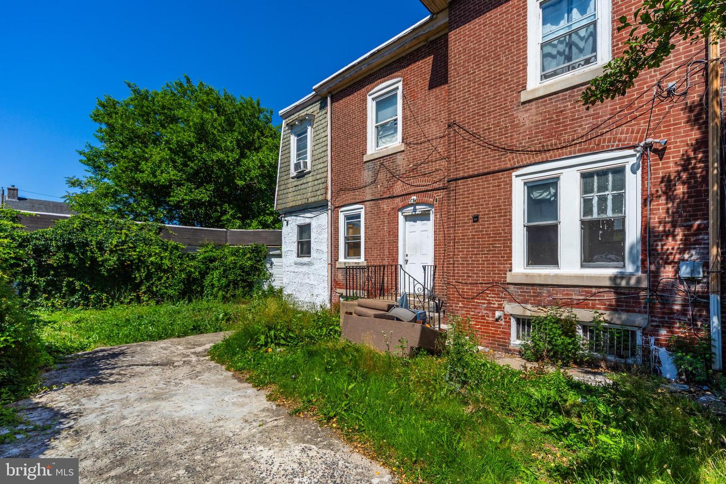 1654 Harrison St Property Photo 43