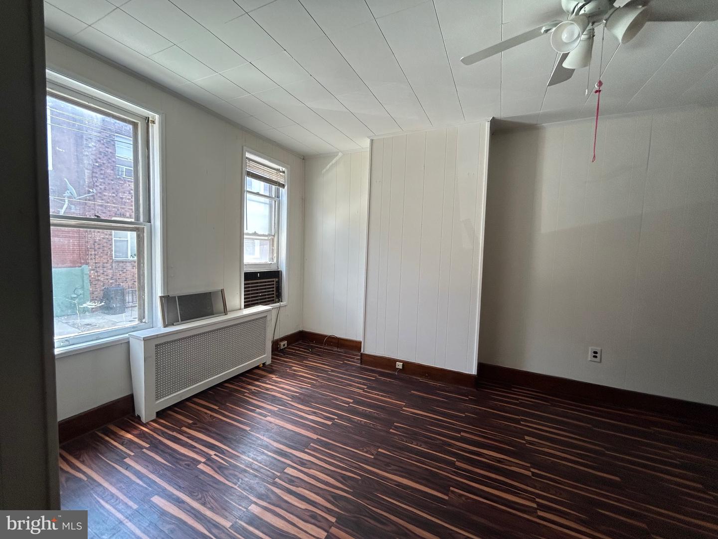 2030 S Bouvier St Property Photo 3
