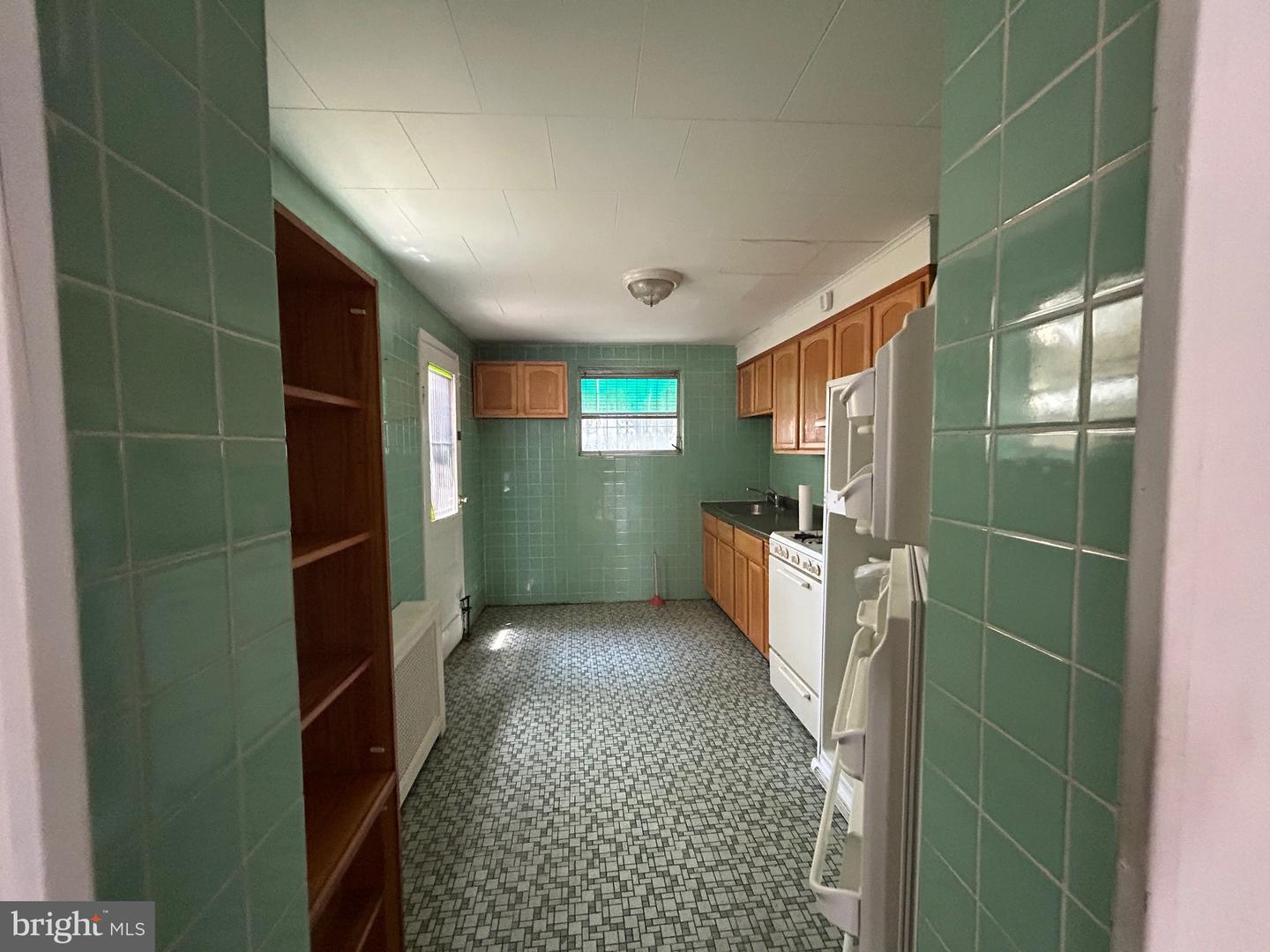 2030 S Bouvier St Property Photo 5
