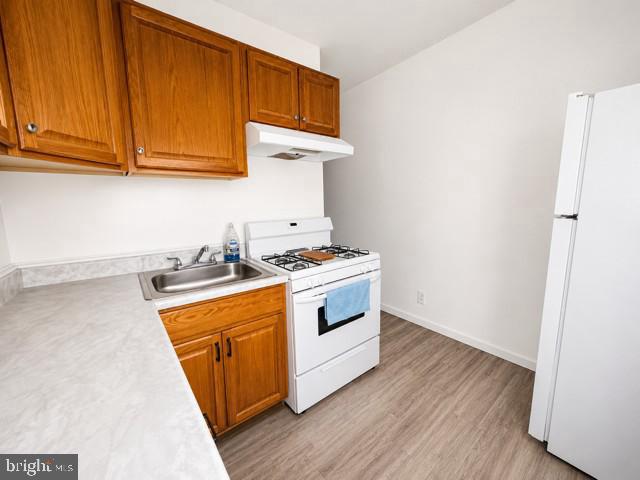 2536 S Fairhill St Property Photo 5
