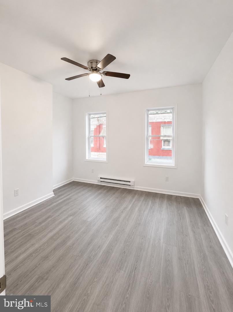 2338 N Gratz St Property Photo 5