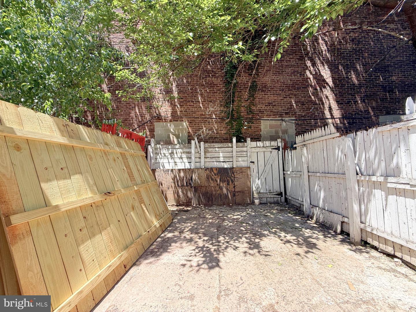 2762 Martha St Property Photo 28