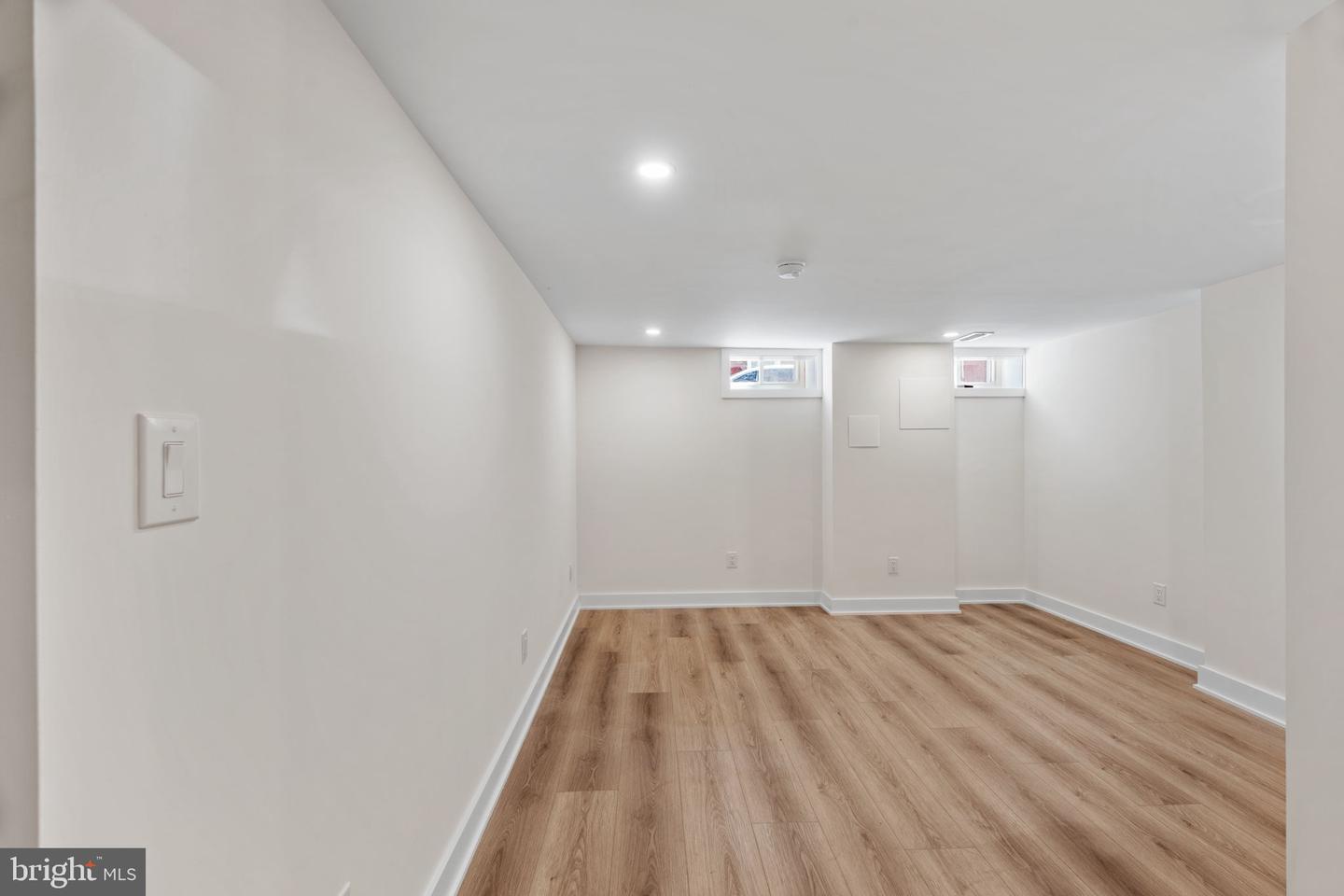 403 Daly St Property Photo 30
