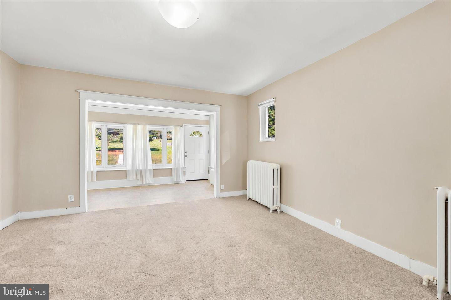 7781 Hasbrook Ave Property Photo 6