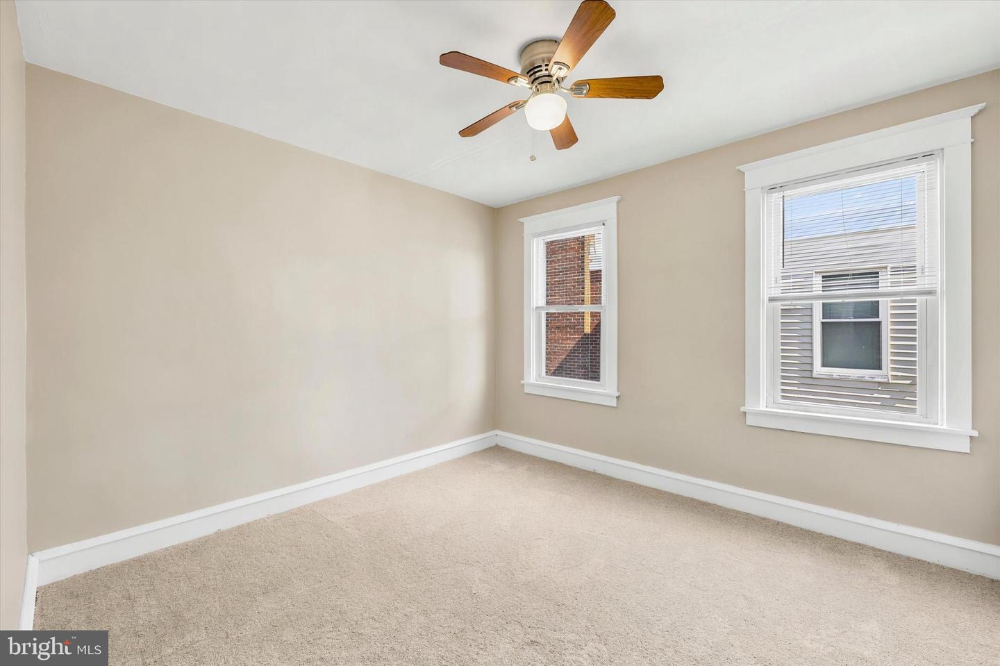 7781 Hasbrook Ave Property Photo 28