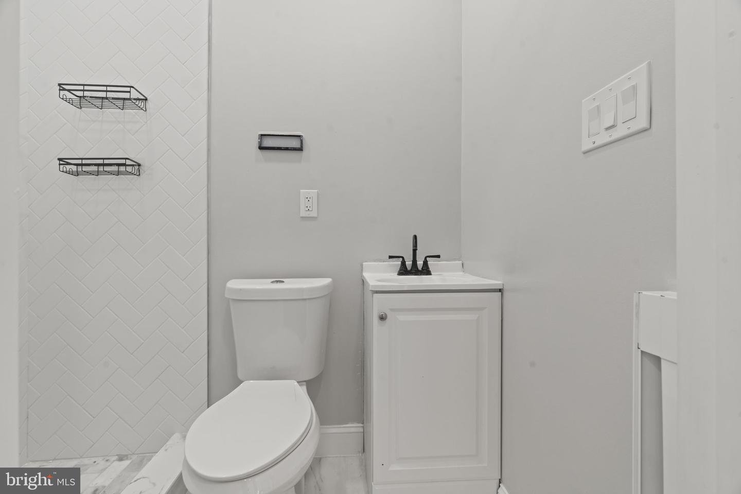 5237 Chester Ave #3 Property Photo 27