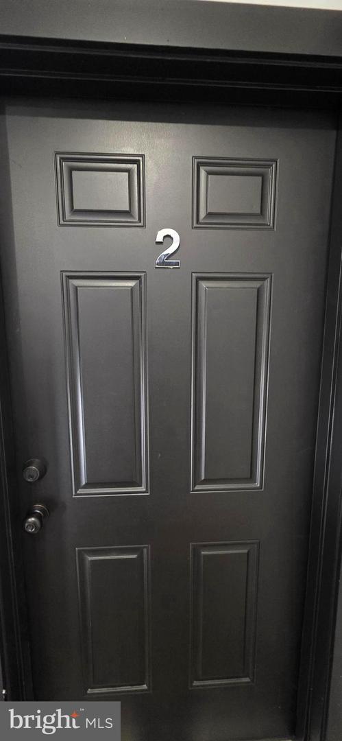 1543 N 33rd St #unit 2 Property Photo 3