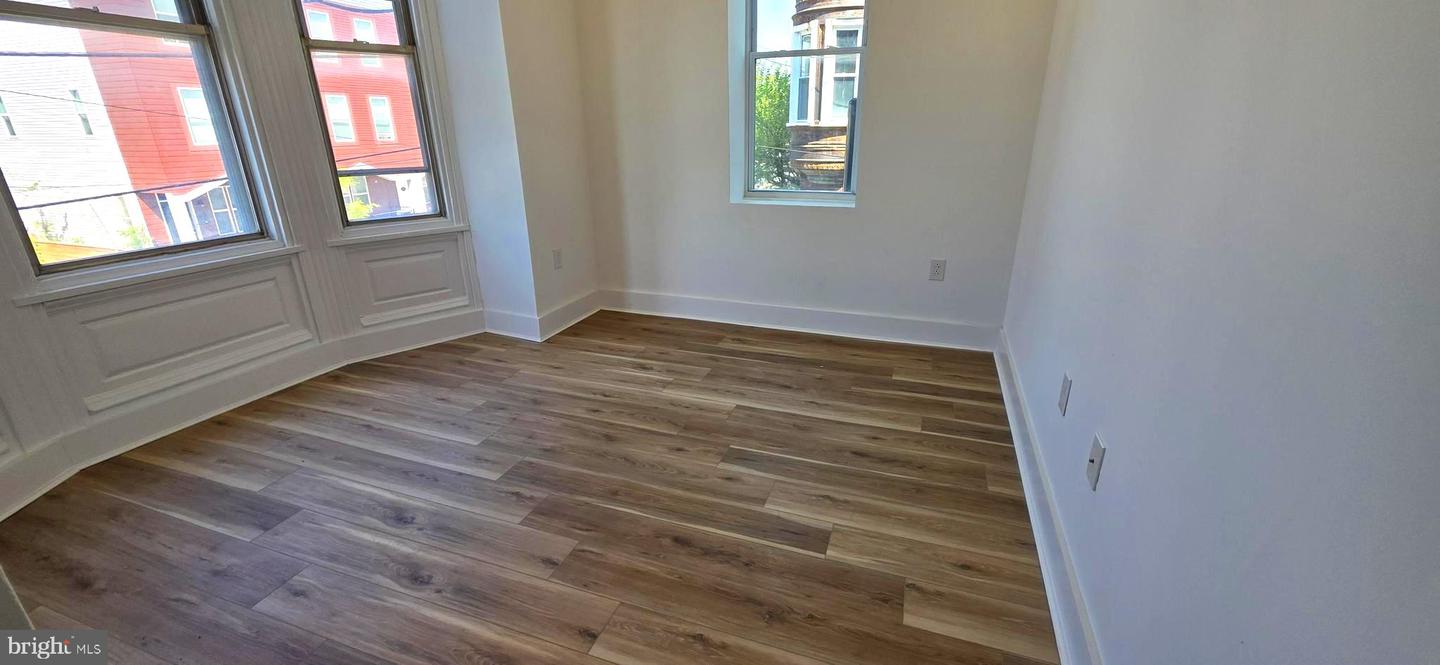 1543 N 33rd St #unit 2 Property Photo 9
