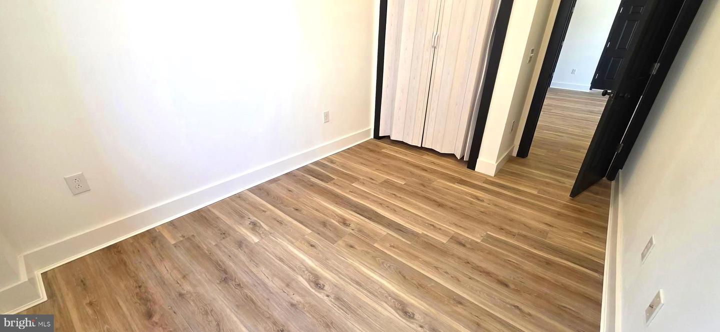 1543 N 33rd St #unit 2 Property Photo 12