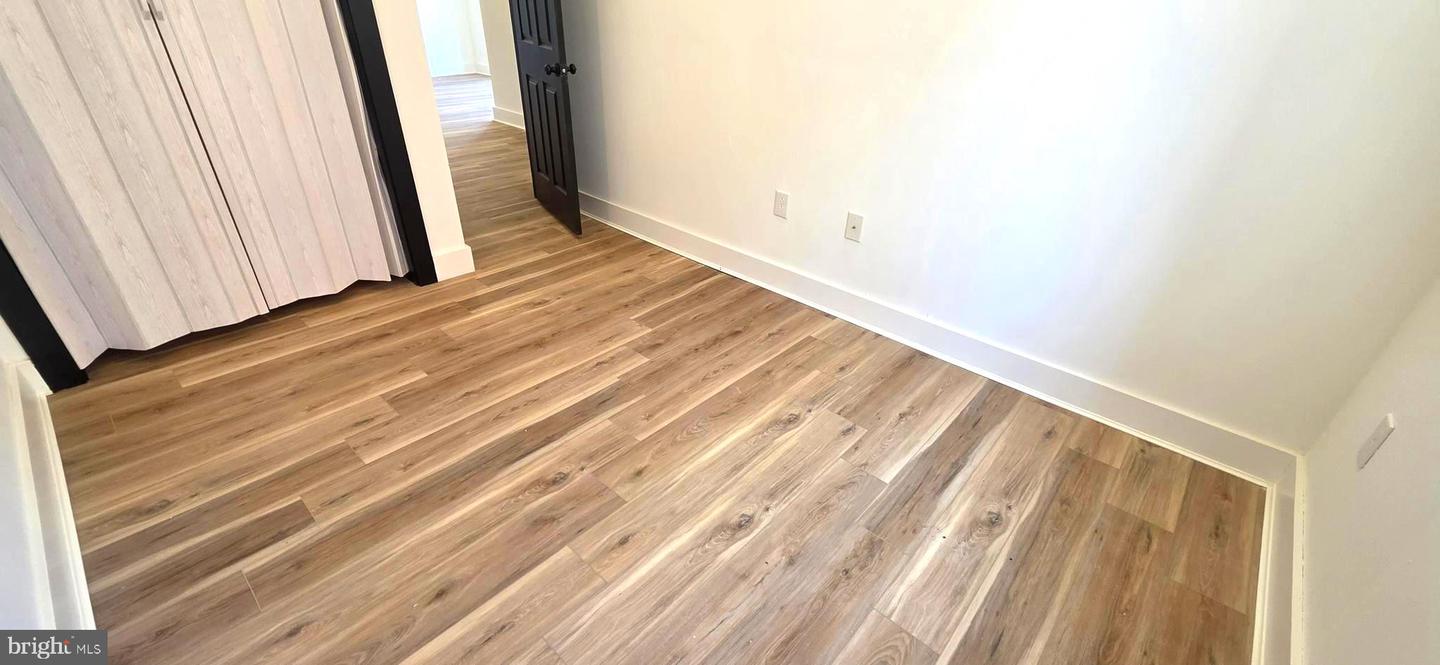 1543 N 33rd St #unit 2 Property Photo 13
