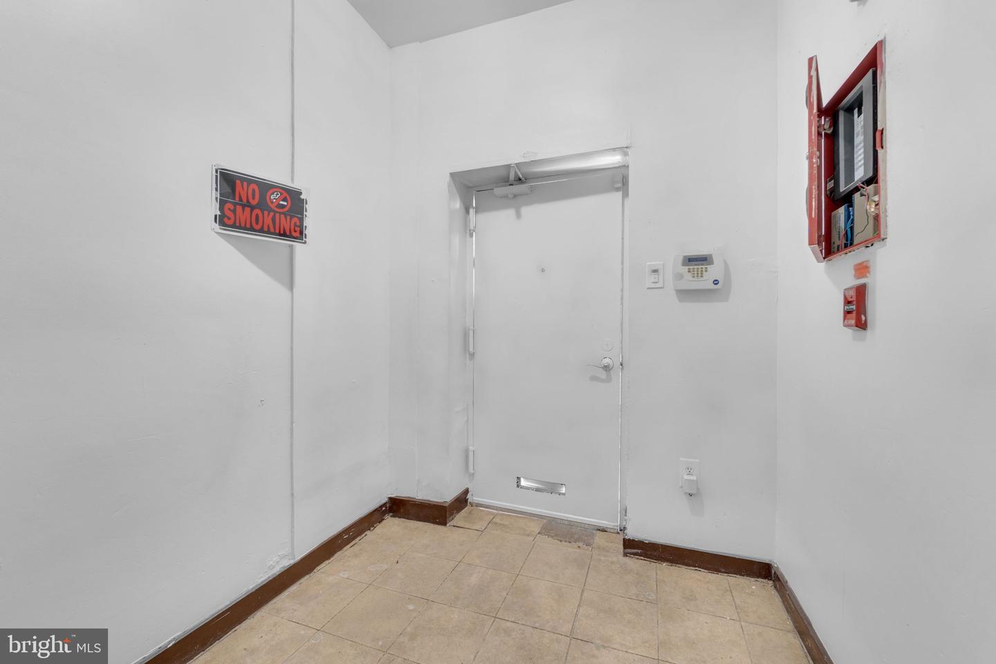 162 W Manheim St Property Photo 6