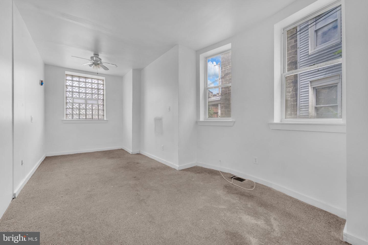 162 W Manheim St Property Photo 9