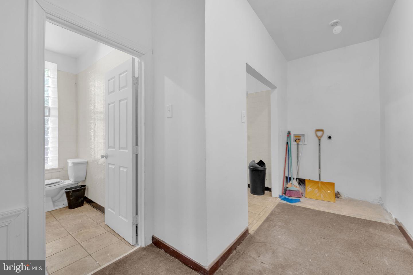 162 W Manheim St Property Photo 11