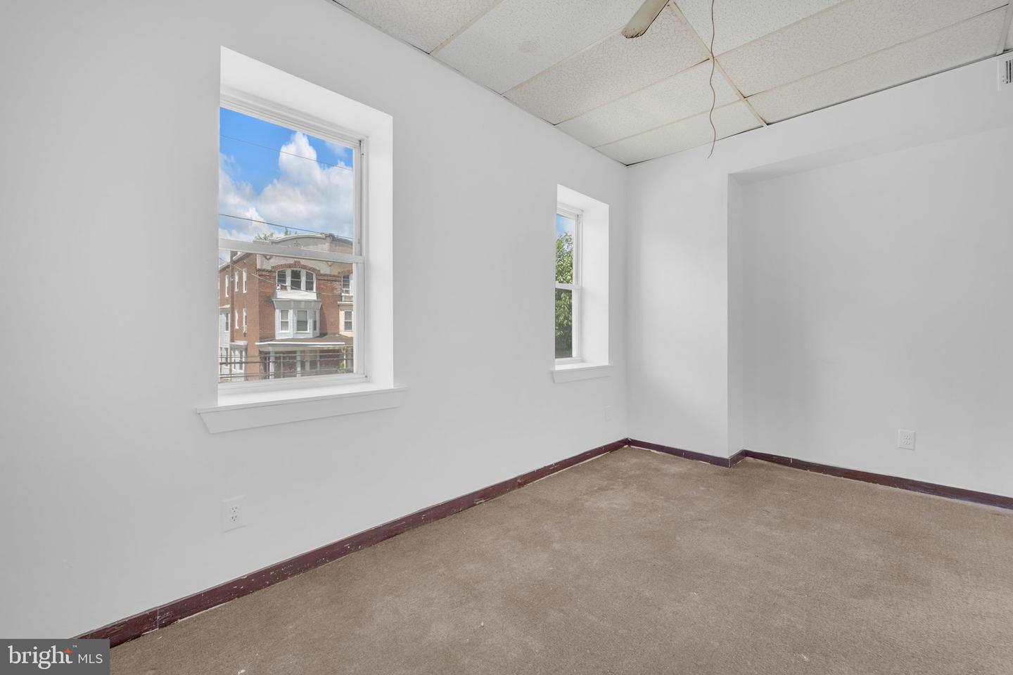 162 W Manheim St Property Photo 26