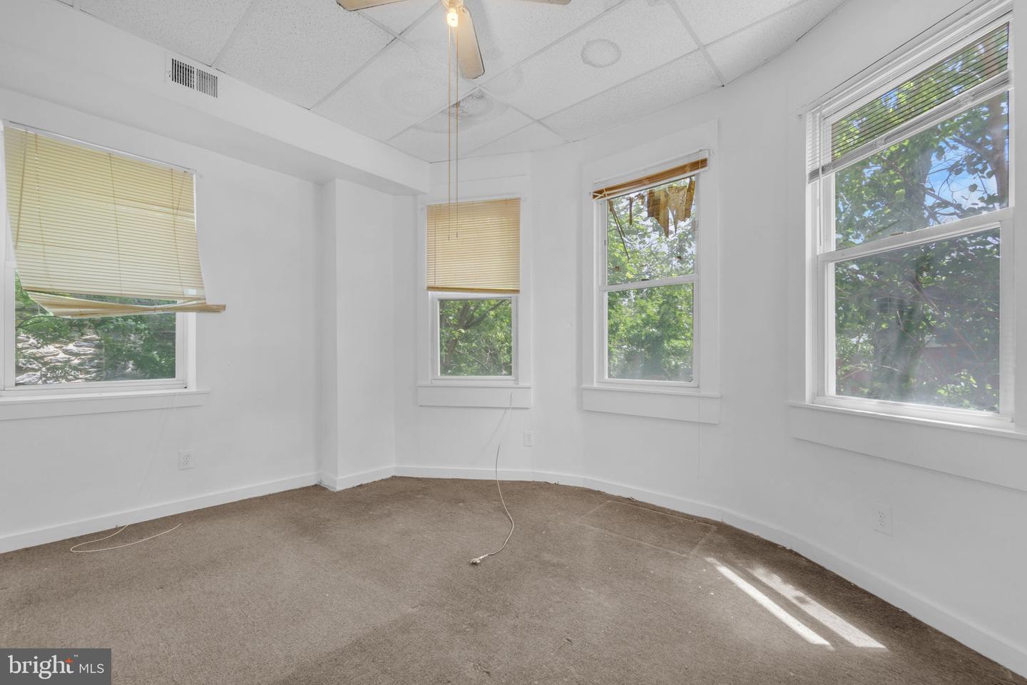 162 W Manheim St Property Photo 31