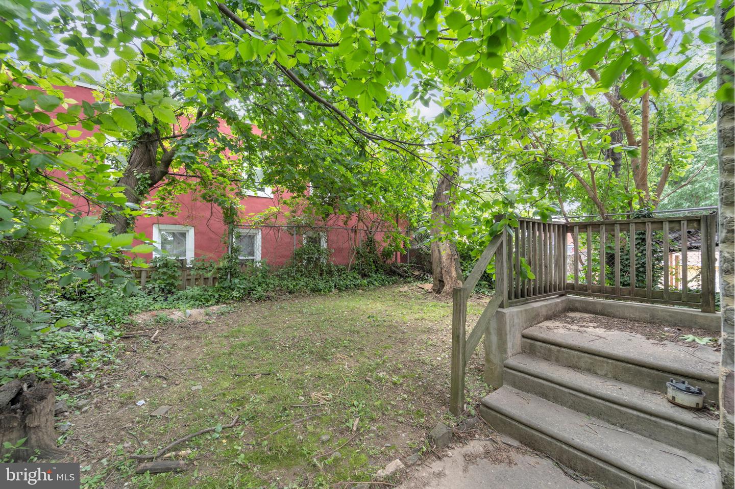 162 W Manheim St Property Photo 38