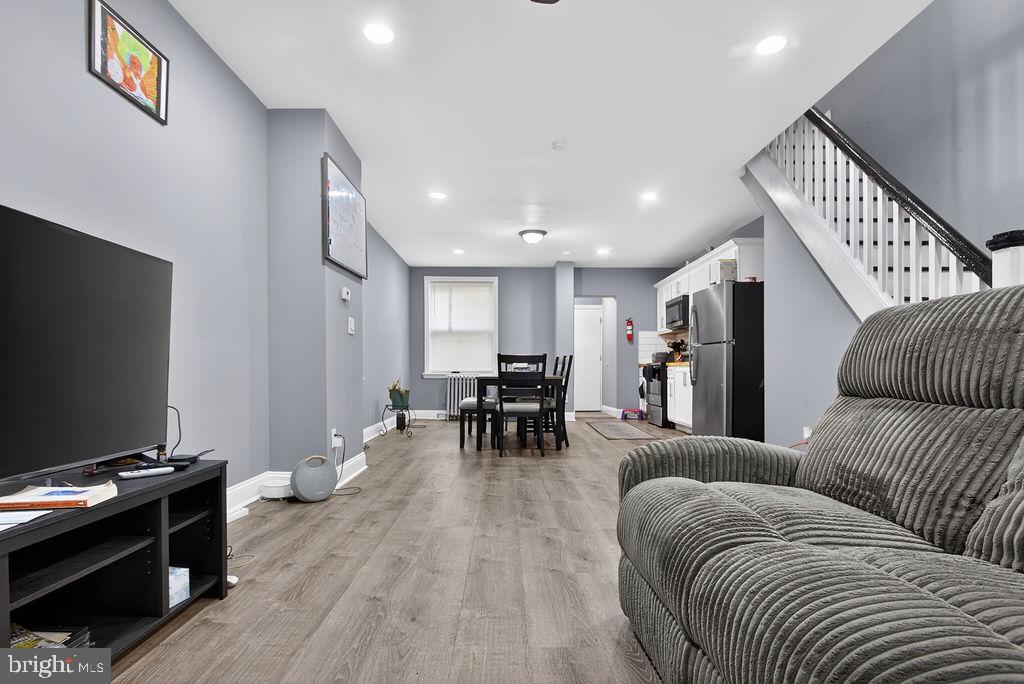 6210 Delancey St Property Photo 5