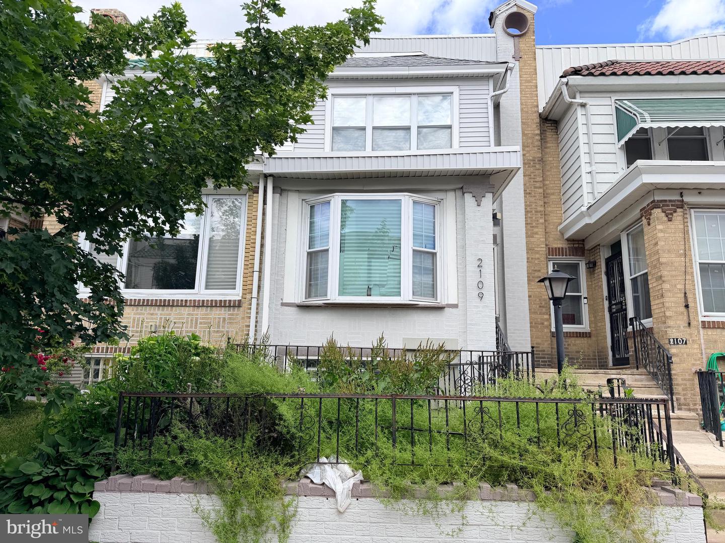 2109 MELVIN ST Property Photo 1