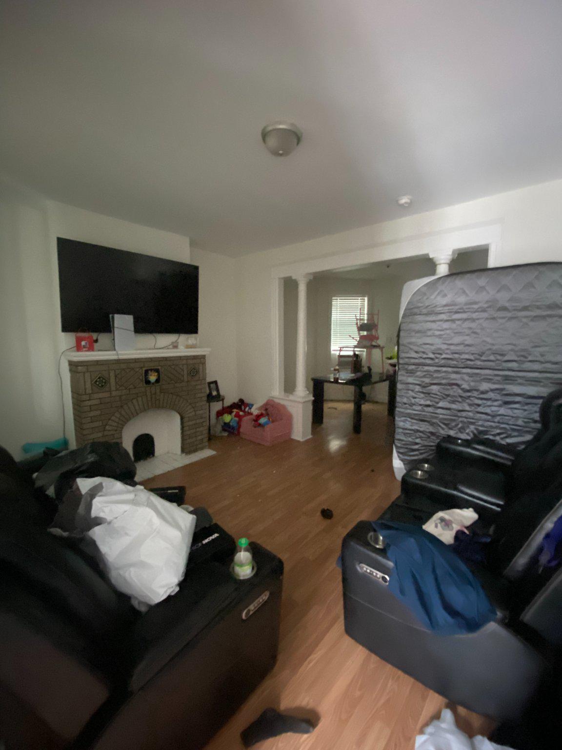 2111 S Shields Property Photo 5