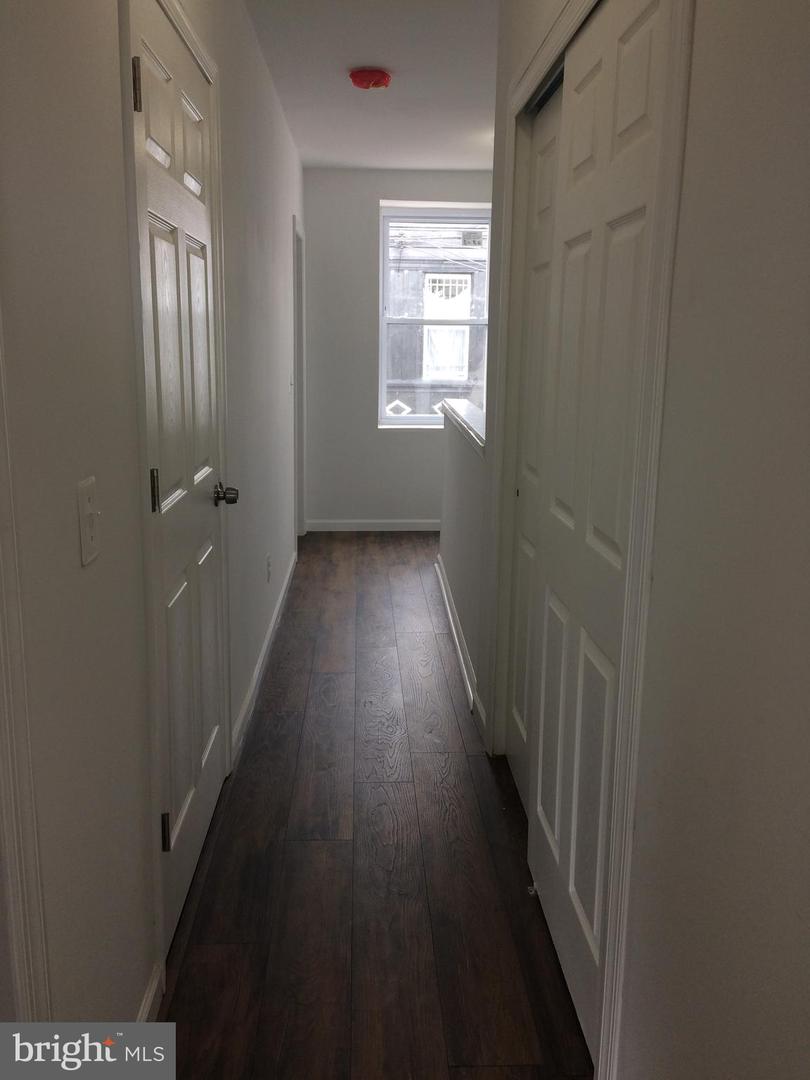 2404 N Napa St Property Photo 6