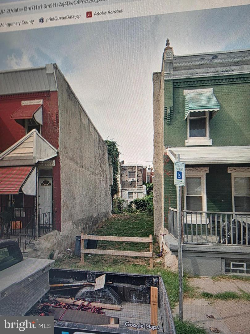 5737 Commerce St Property Photo 1