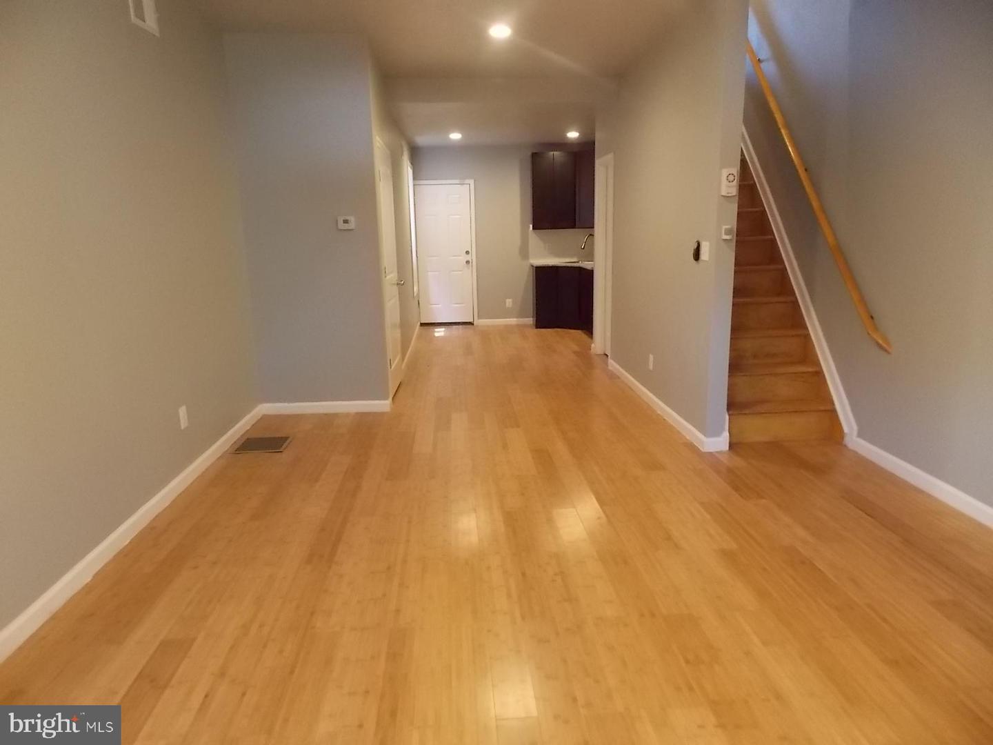 2424 N Colorado St Property Photo 3