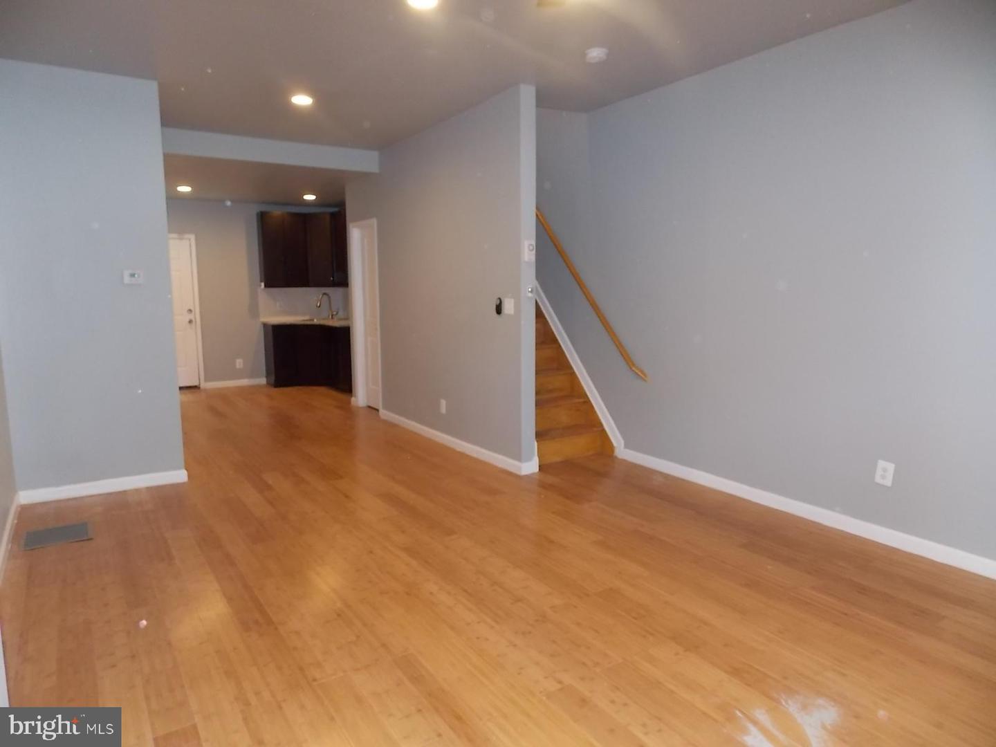 2424 N Colorado St Property Photo 4