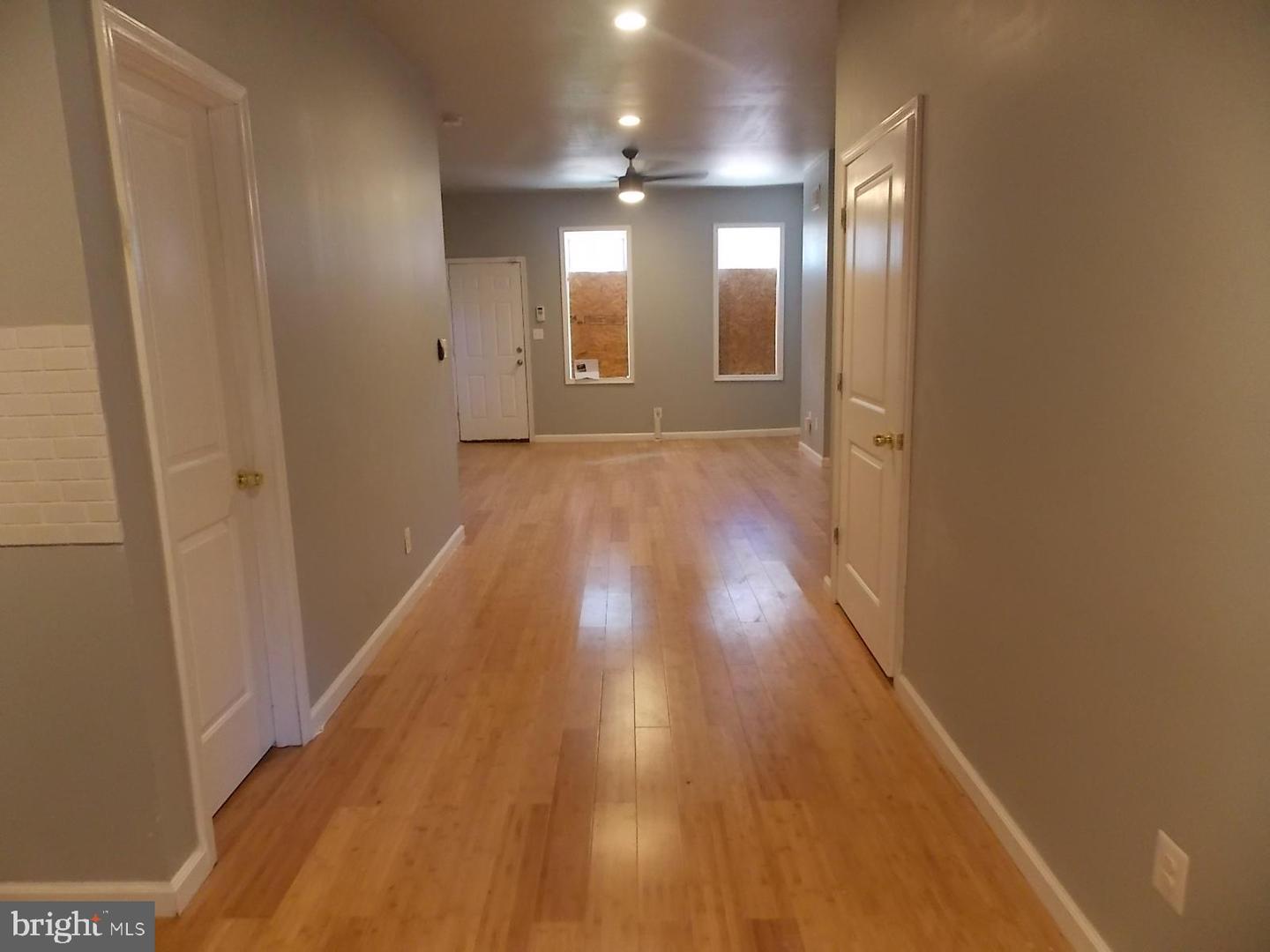 2424 N Colorado St Property Photo 6
