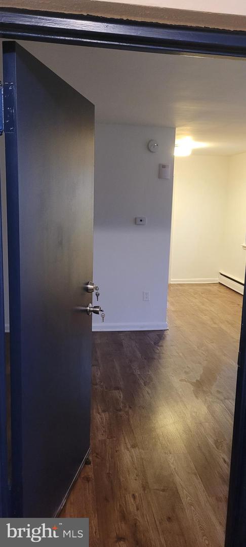 7712-14 Watson St #unit 1 Property Photo 6