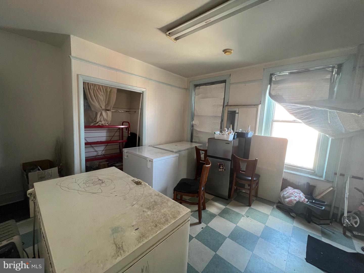 1516 Tasker St Property Photo 20