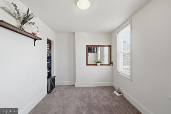 146 Melvale St Property Photo 9